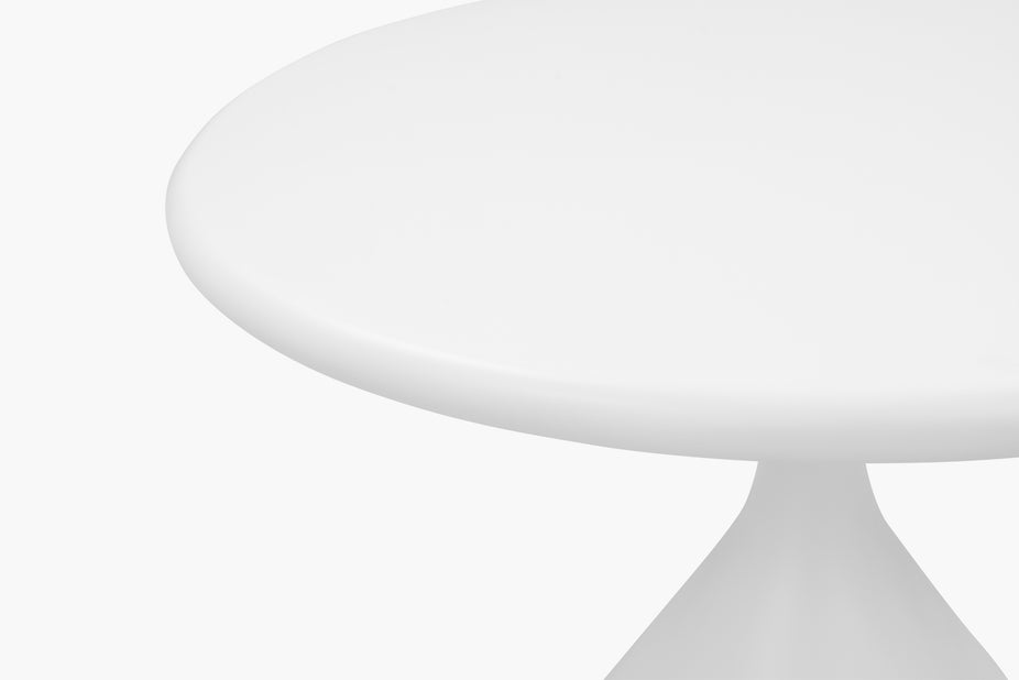 Outdoor Ria Round Dining Table