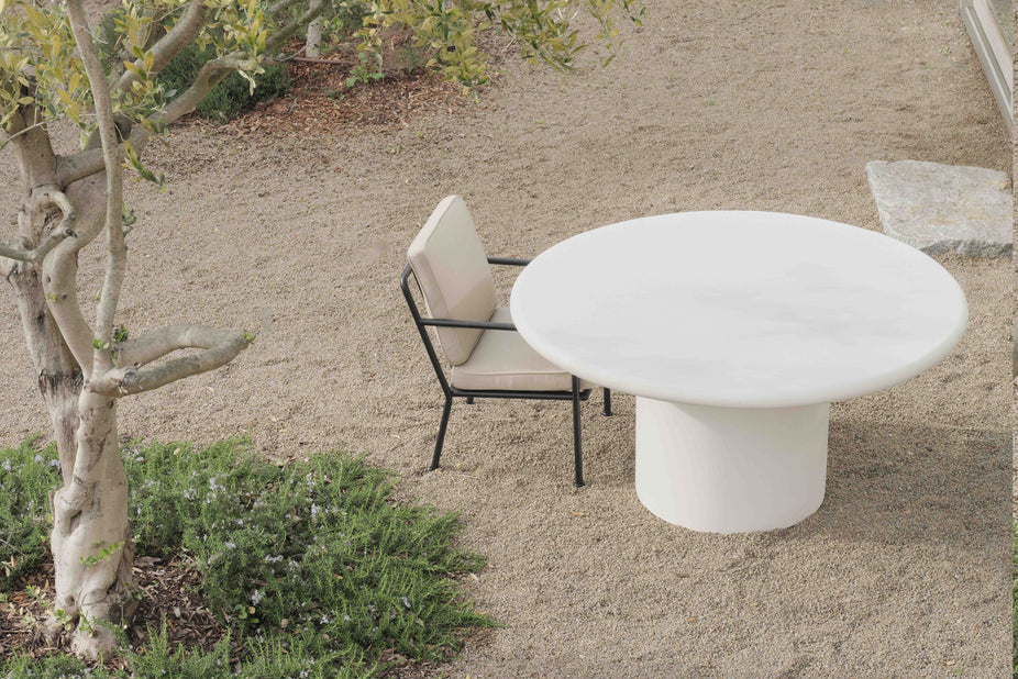 Outdoor Jean De Round Dining Table