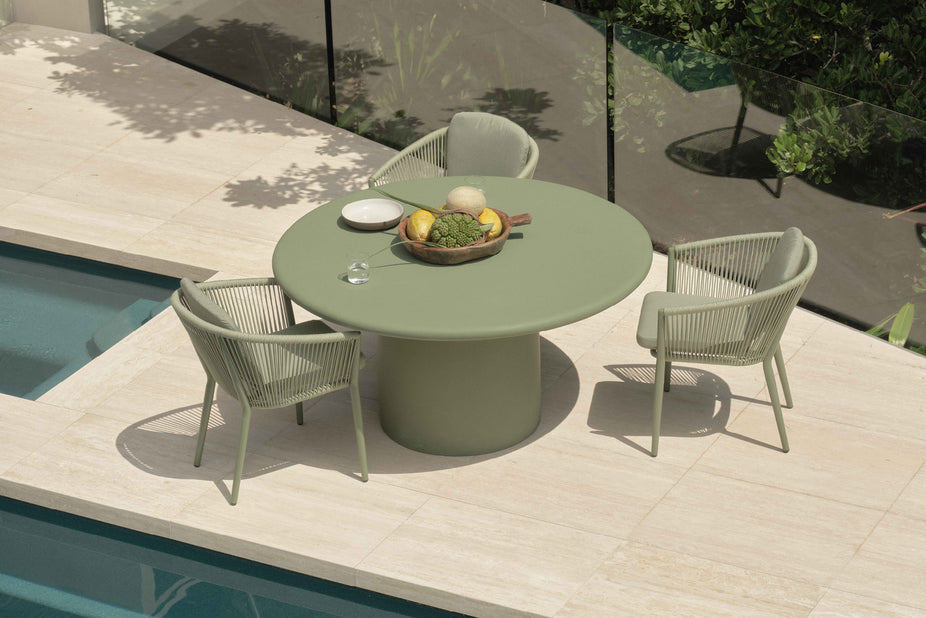 Outdoor Jean De Round Dining Table