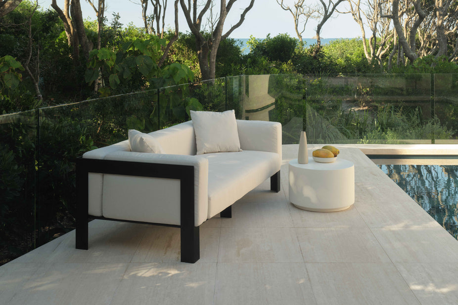 Outdoor Douglas Sofa